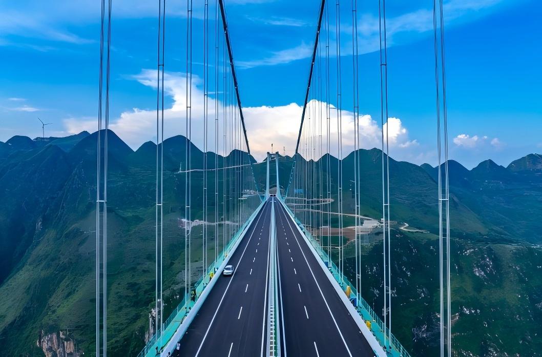 展示1-花江峡谷大桥(1).jpg